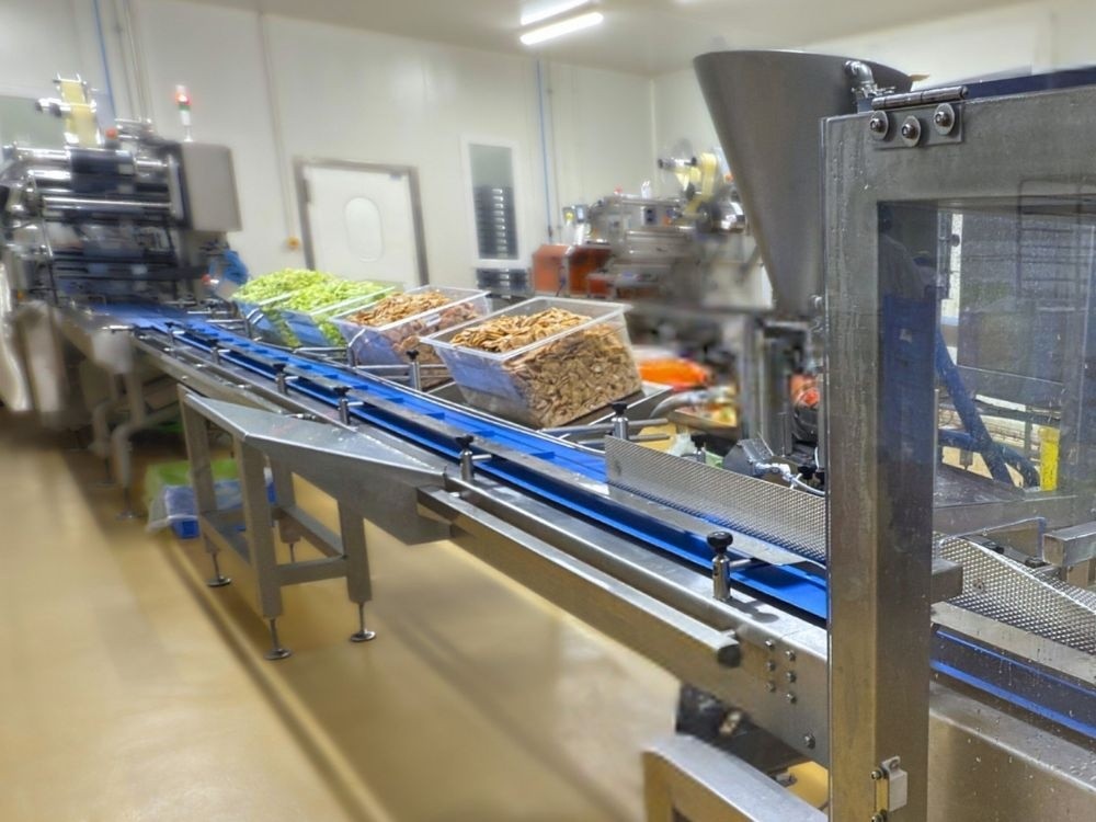 Ligne de garnissage de sandwichs baguette